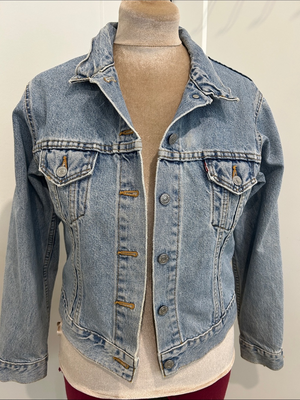 Vintage 90s Levi's Light Wash Denim Trucker Jacket Made in USA | Size Medium
